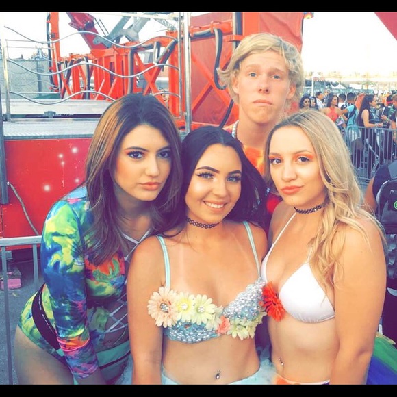 Customized Rave Bra - Picture 2 of 3